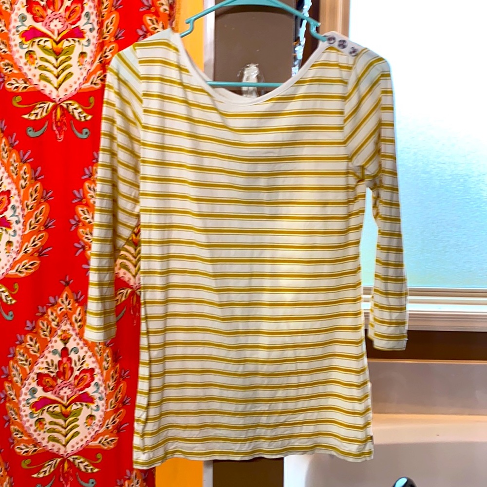 Matilda Jane gold and cream top.